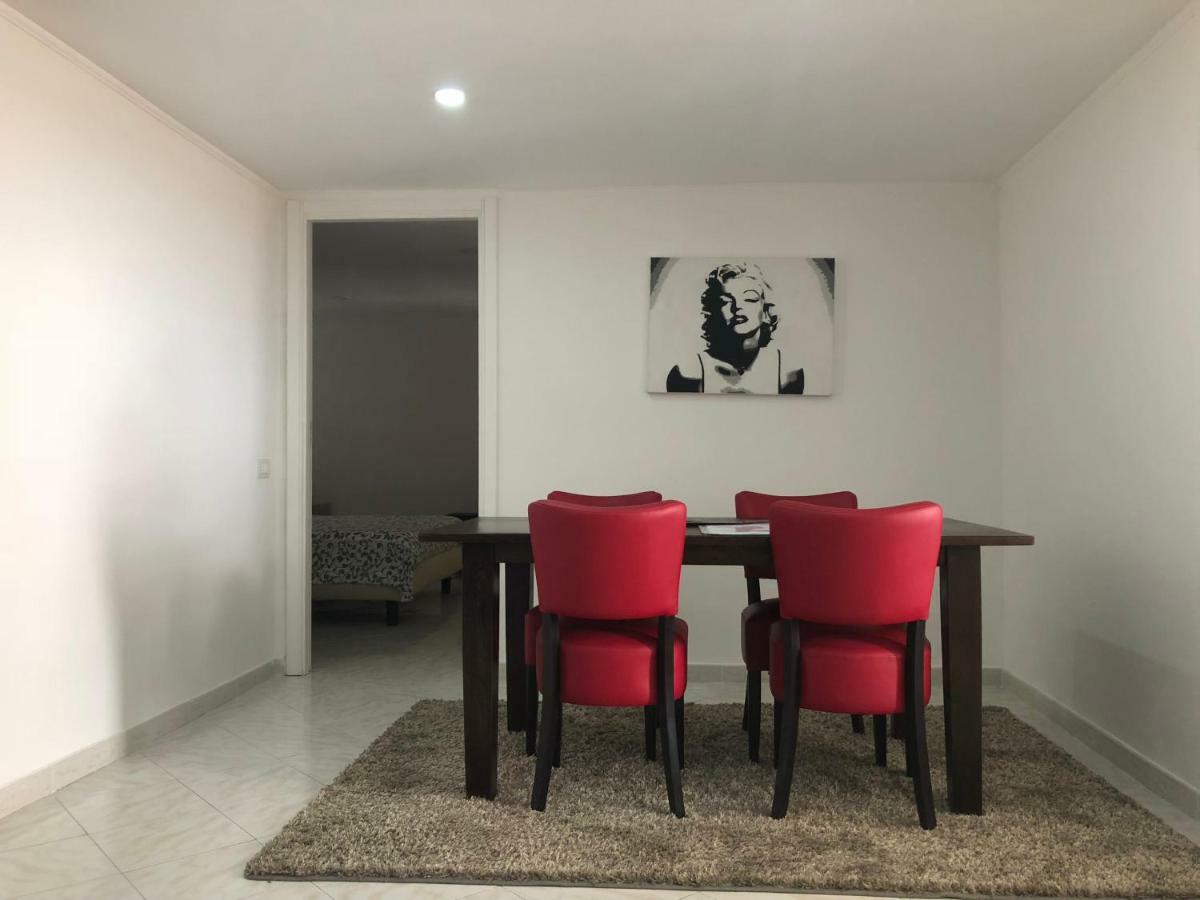 La Casetta Rossa Napoli Bagian luar foto